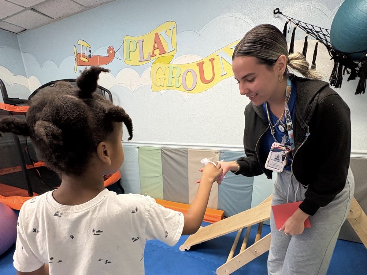 What ABA Therapy Really Looks Like for a Child (In One Word) 💙 - Super ...